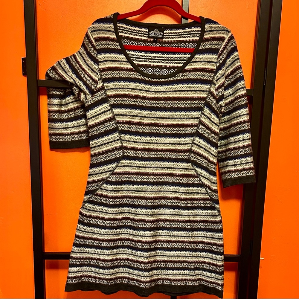 Striped Knit Scoop Neck Dress - Black & Cream & Blue